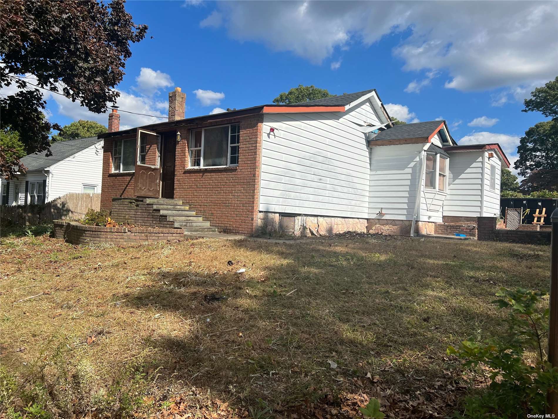 Belle Ave, Ronkonkoma, NY 11779