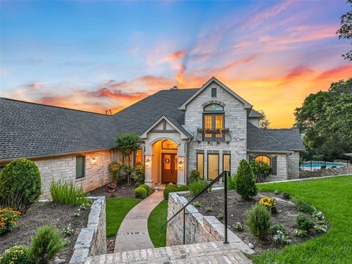 9106 Deer Shadow Pass, Austin, TX, 78733-6124 | Card Image