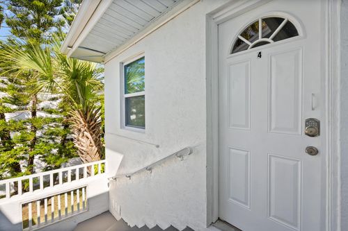 apt-d-670 Hernando St, Fort Pierce, FL, 34949-3268 | Card Image