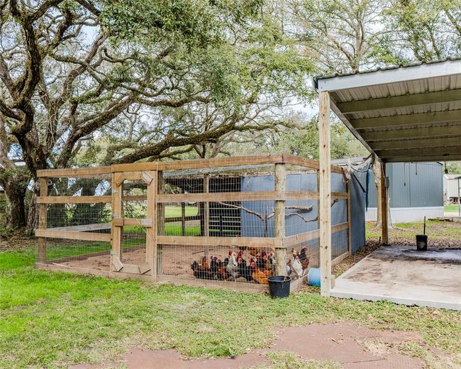 4311 Cr 417 Hoffman Rd, House other with 4 bedrooms, 2 bathrooms and 2 parking in Markham TX | Image 28