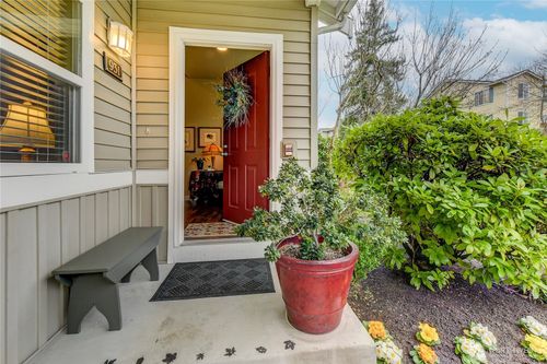 931-900 233rd Ave Ne, Sammamish, WA, 98074 | Card Image