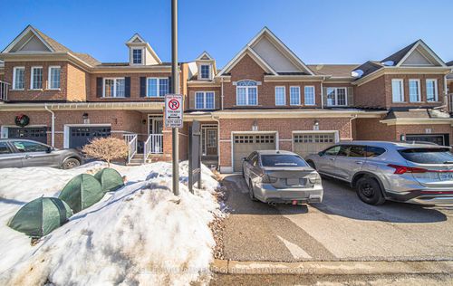 5-715 Grandview St N, Oshawa, ON, L1K0N2 | Card Image