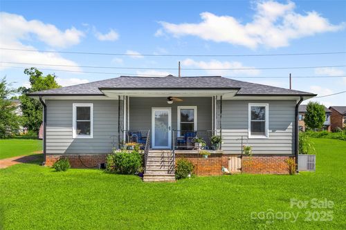 70 Volk St, Belmont, NC, 28012-3545 | Card Image