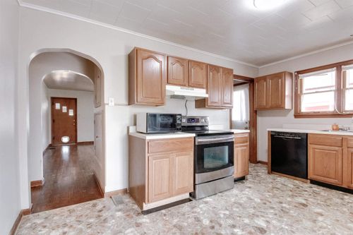 367 W Wolfe St, Sullivan, IN, 47882-1127 | Card Image