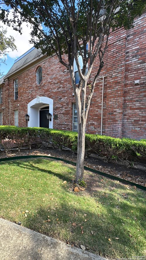 apt-254-7500 Callaghan Rd, San Antonio, TX, 78229-2803 | Card Image