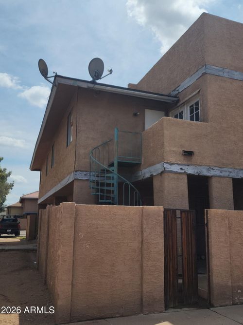 1406-4102 N 69th Ln, Phoenix, AZ, 85033-8224 | Card Image