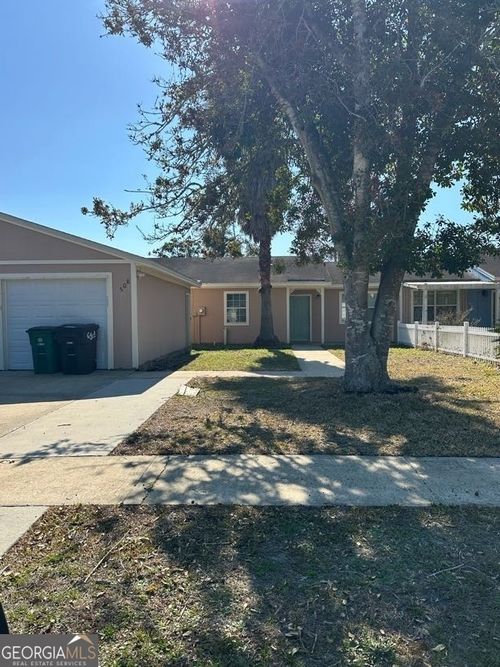 508 Chateau Cir, Saint Marys, GA, 31558-8917 | Card Image