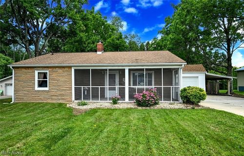 3437 Heckman St Nw, Uniontown, OH, 44685-9140 | Card Image