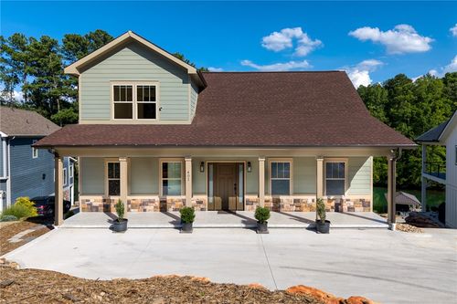 401 Long View Ridge Ln, Seneca, SC, 29672-0479 | Card Image