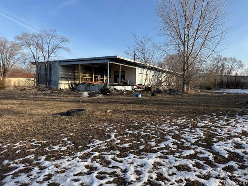 1221 N Niagara St, Saginaw, MI, 48602-4743 | Card Image