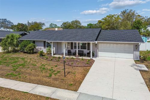 530 Julie Ln, BRANDON, FL, 33511-6406 | Card Image