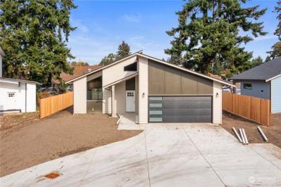 909 104th Street Ct S, House other with 3 bedrooms, 2 bathrooms and 2 parking in Tacoma WA | Image 2