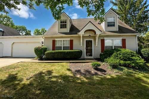 2869 Tinkers Ln, Twinsburg, OH, 44087-1888 | Card Image