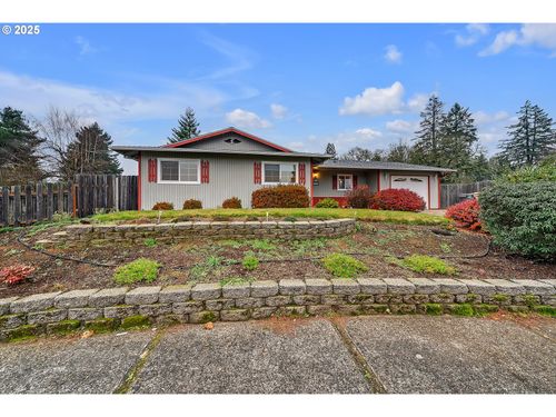 654 Nw Bryant Ct, Dallas, OR, 97338-1011 | Card Image