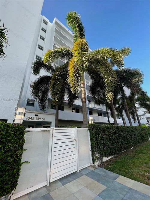 902-1045 10th St, Miami Beach, FL, 33139-5318 | Card Image