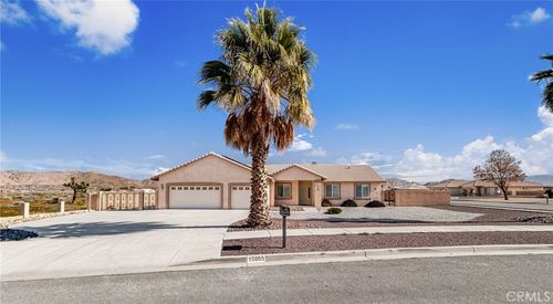 15095 Douglas, Apple Valley, CA, 92307 | Card Image