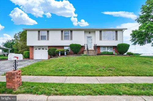 603 Oakwood Dr, DOVER, PA, 17315-1327 | Card Image