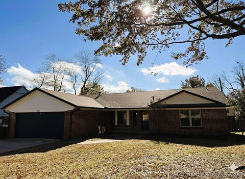 801 Utica St, Broken Arrow, OK, 74011-2048 | Card Image