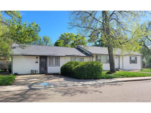 321 10th Ave, Longmont, CO, 80501-4506 | Card Image