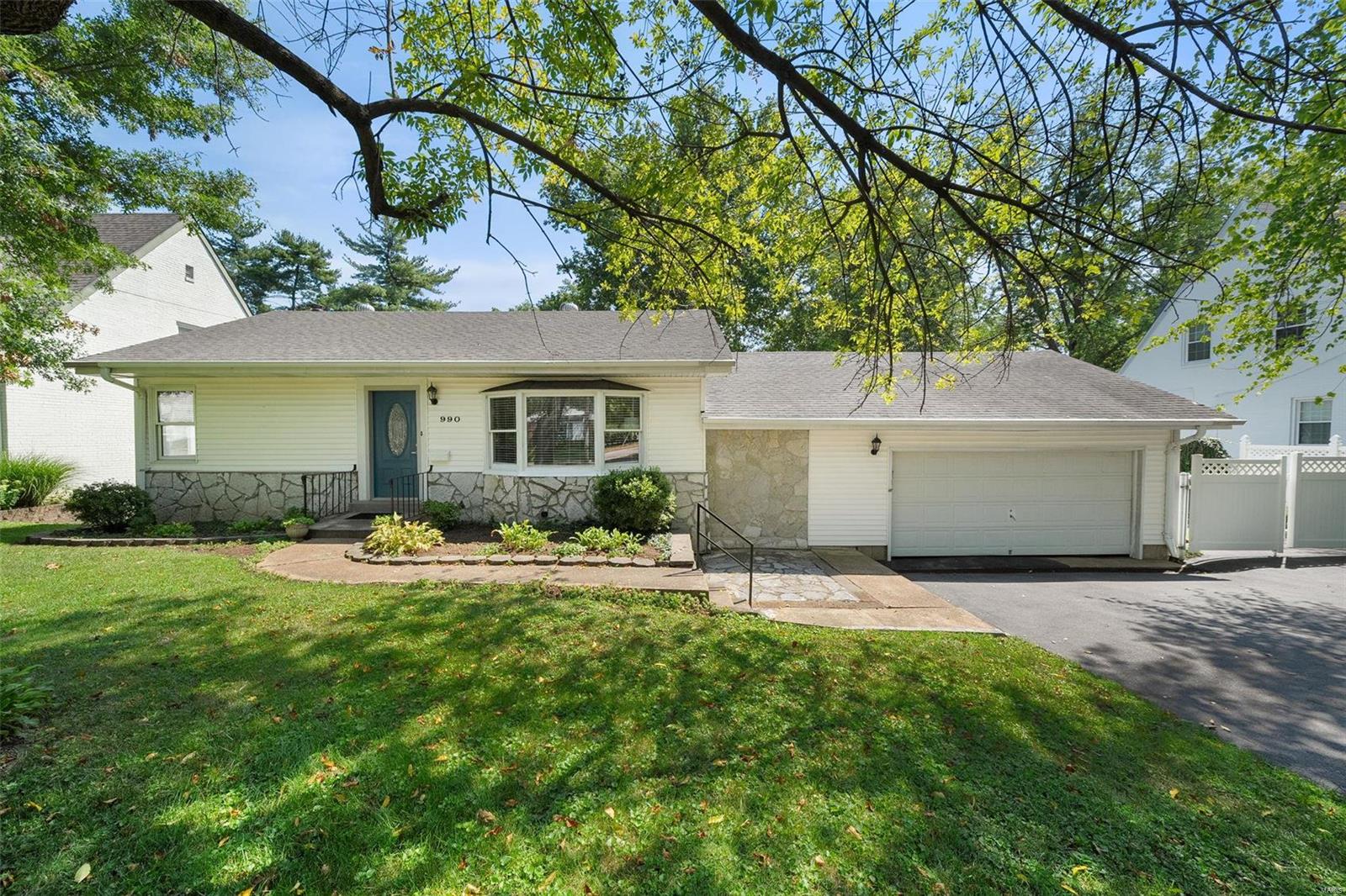 Woodlawn Ave, Saint Louis, MO 63122