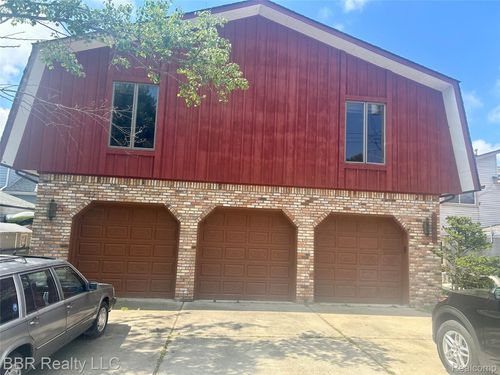 30620 Bayview, Gibraltar, MI, 48173 | Card Image