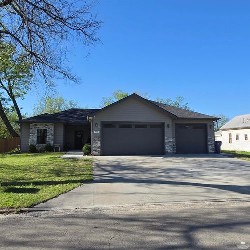 433 W 4th St, Solomon, KS, 67480-9736 | Card Image