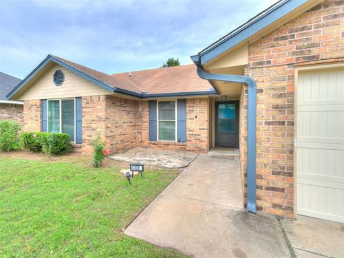 4308 Trinity Drive, Shawnee, OK, 74804 | Card Image