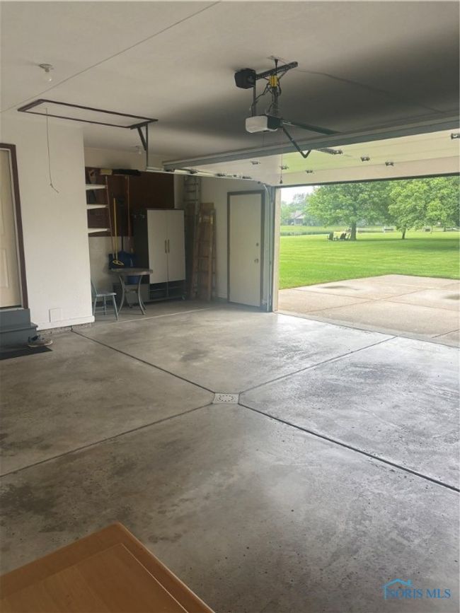 6134 Cemetery Rd, House other with 3 bedrooms, 3 bathrooms and 2 parking in Whitehouse OH | Image 20