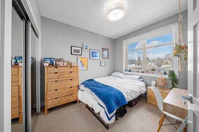 2524 3 Avenue Nw, Home with 3 bedrooms, 2 bathrooms and 2 parking in Calgary AB | Image 18
