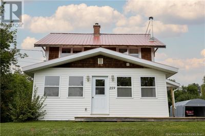 259 Main St, House other with 5 bedrooms, 2 bathrooms and null parking in Plaster Rock NB | Image 1