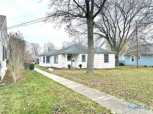 915 Buckeye Street, Genoa, OH, 43430 | Card Image