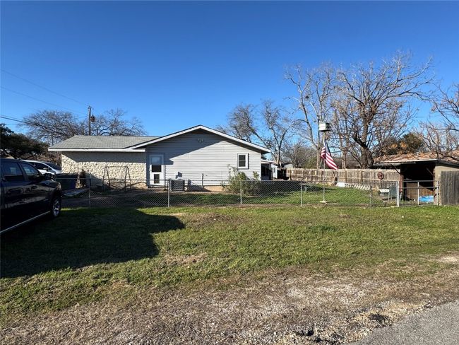 2500 Peach Tree Ln, House other with 3 bedrooms, 2 bathrooms and null parking in Cedar Park TX | Image 4