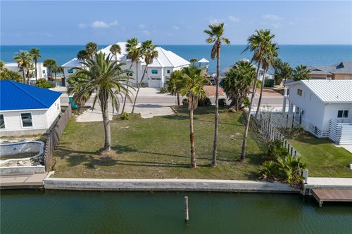 1877 Bay Shore Dr, Rockport, TX, 78382-3758 | Card Image
