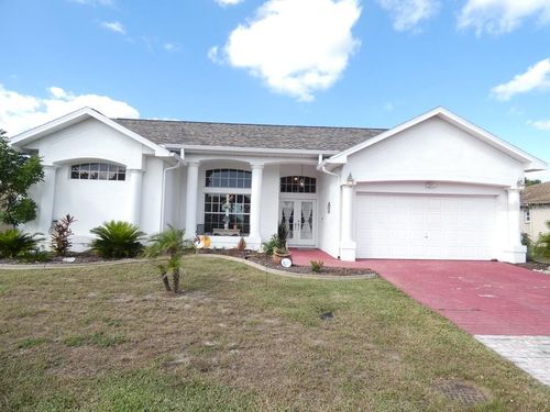 7655 Vienna Ln, PORT RICHEY, FL, 34668-4344 | Card Image