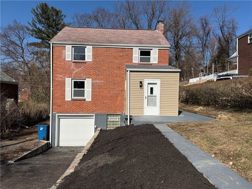 10113 Gibson St, Penn Hills, PA, 15235-2846 | Card Image