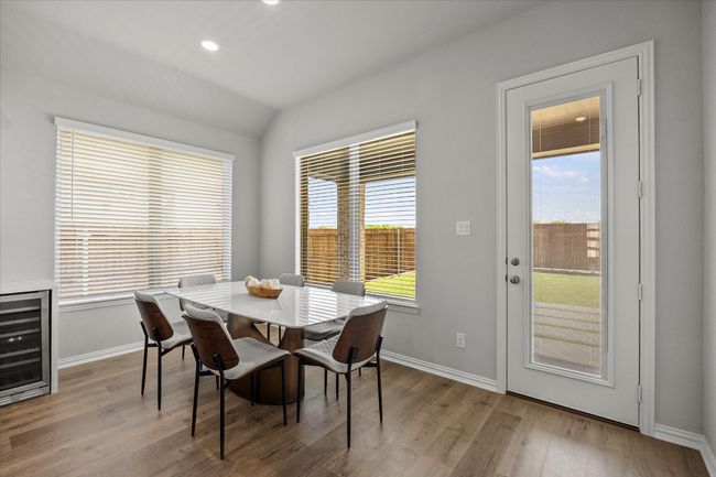 Dining area in kitchen | Image 11