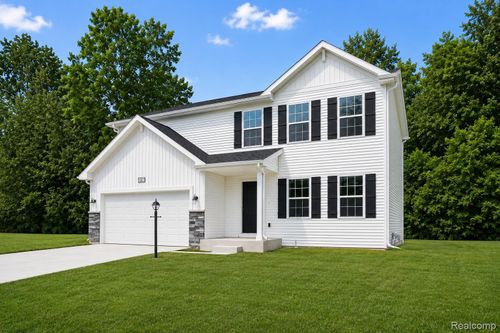2322 Pear Tree Dr, Burton, MI, 48519-1568 | Card Image