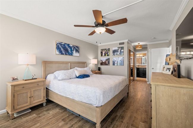 Cozy and inviting atmosphere | Image 5