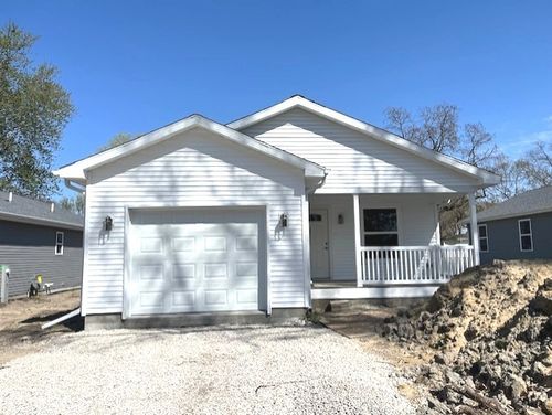 673 N 3rd St, Carbon Hill, IL, 60416-9790 | Card Image