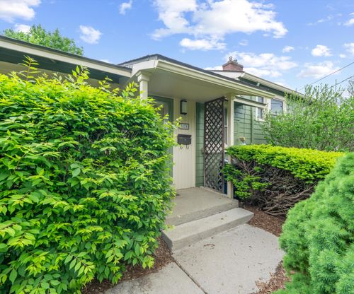 3425 Norwood St, Ann Arbor, MI, 48104-5345 | Card Image