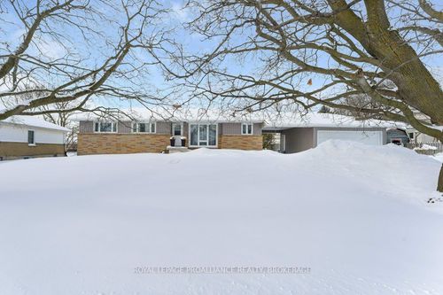 168 Avenue Rd, Kingston, ON, K7M1C5 | Card Image