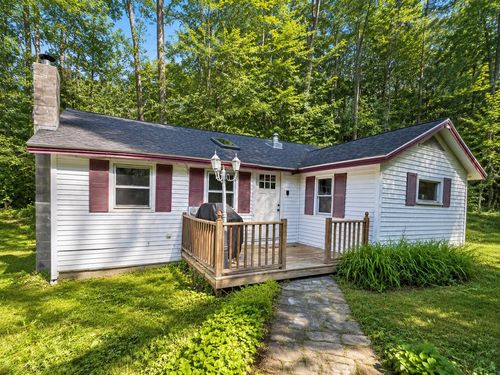 173 Beaver Meadow Rd, West Fairlee, VT, 05083-8849 | Card Image