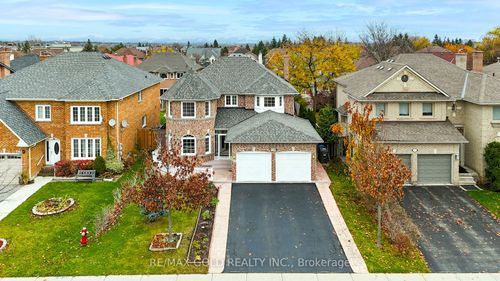 139 Mountainash Rd, Brampton, ON, L6R1J1 | Card Image