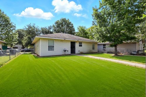 2005 Worms St, Houston, TX, 77020-2453 | Card Image