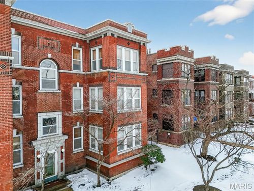 3w-5544 Waterman Blvd, Saint Louis, MO, 63112-1971 | Card Image