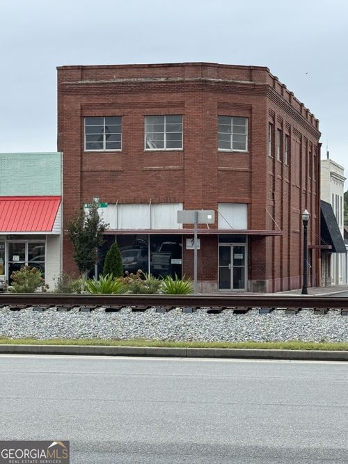 1 E Railroad St, Claxton, GA, 30417-2059 | Card Image