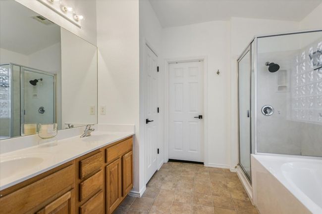 10208 Beard Ave, House other with 3 bedrooms, 3 bathrooms and 2 parking in Austin TX | Image 17
