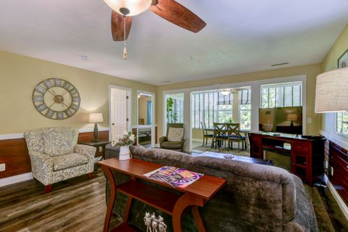 c7-200 Golfview Drive, Branson, MO, 65616 | Card Image