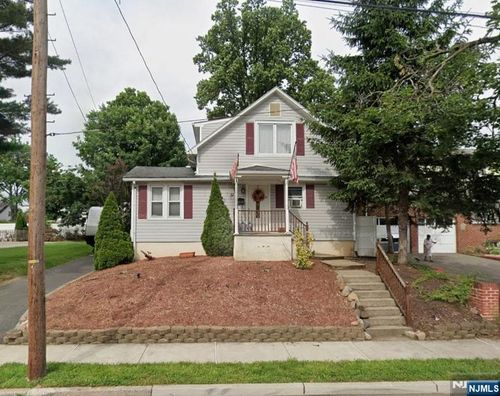 52 Rosedale Ave, Elmwood Park, NJ, 07407-3034 | Card Image