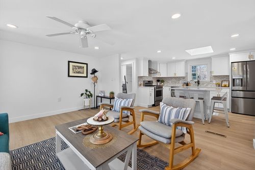 12 Spoonbill Rd, West Dennis, MA, 02670-2843 | Card Image